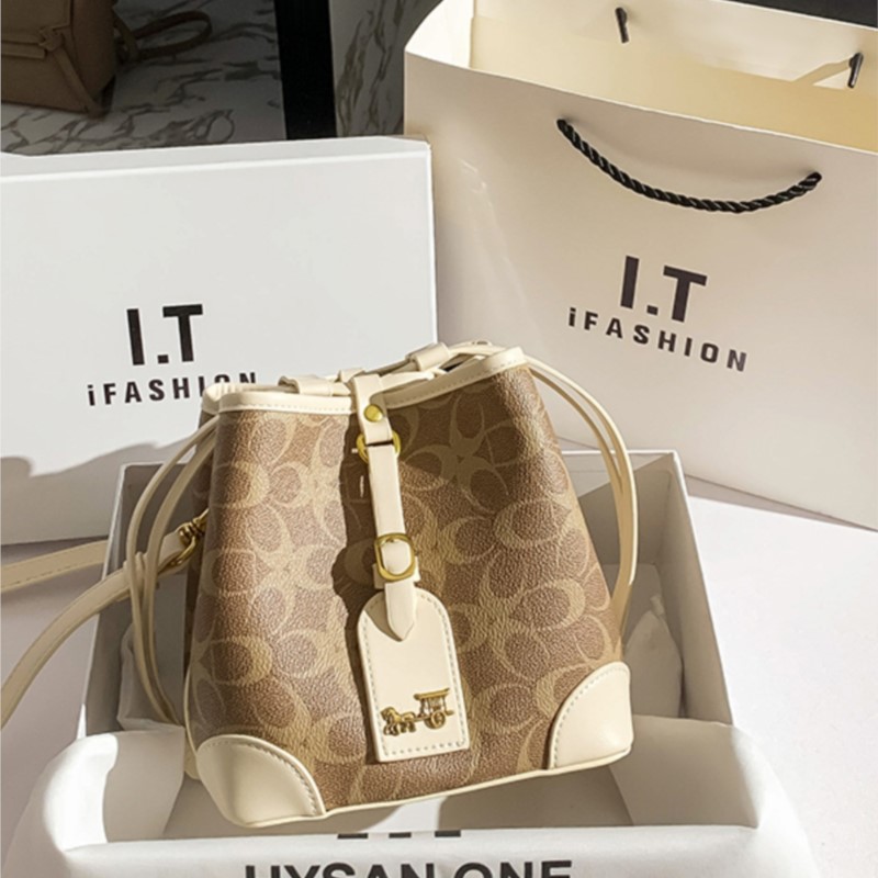 Light luxury women's handbag,  - Women Bags Coach 评论和价格