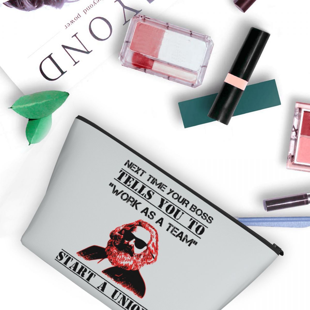 Karl Marx Makeup Bag for Women - Women'S Karl Bags 评论和价格