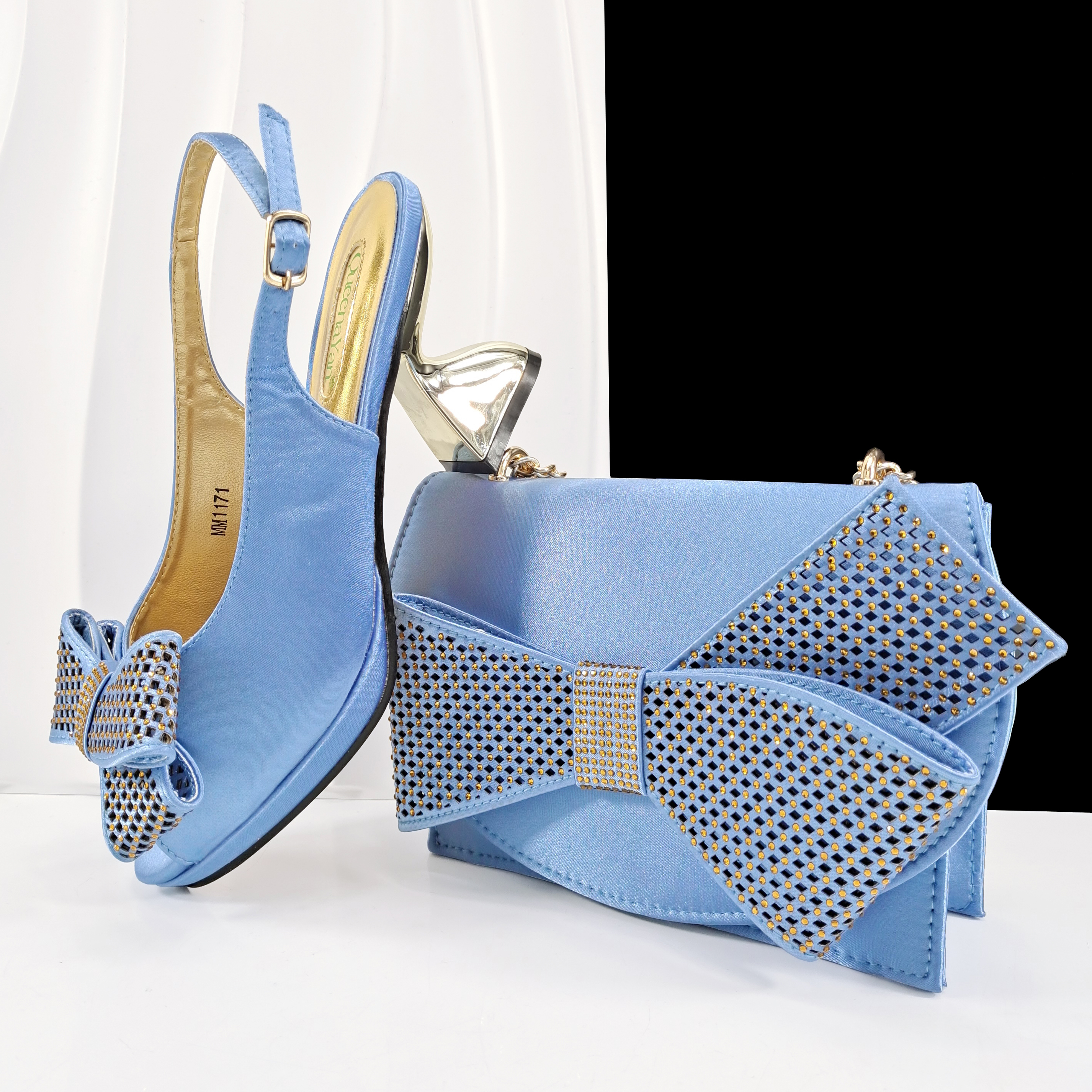 Queena Yan Sky Blue Color Peep - Women Bags Luxury 评论和价格